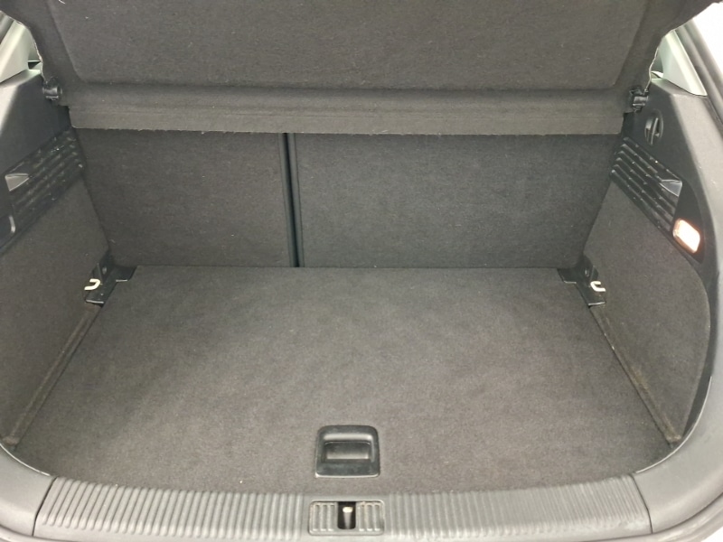 Used Audi A1 2012 for sale - 78033103: Photo 8