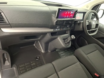Used Vauxhall Vivaro 2025 for sale - 78921603: Photo