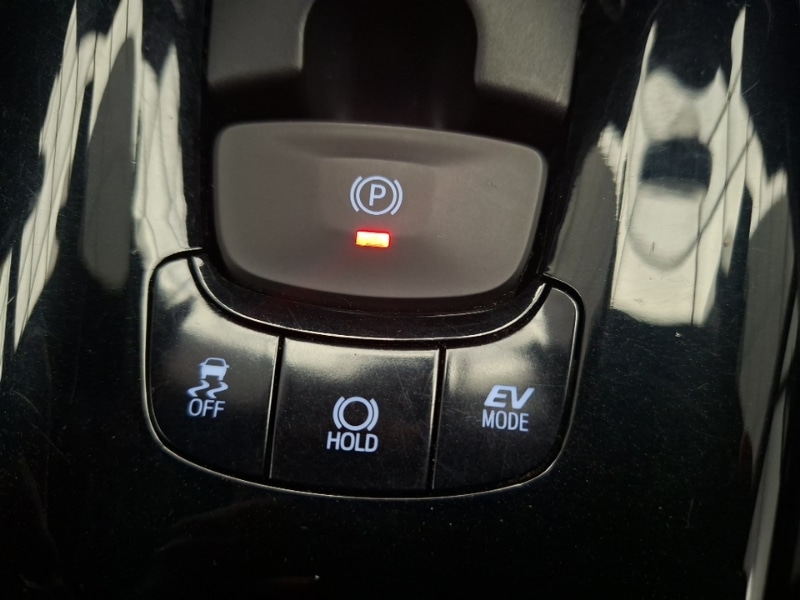 Used Toyota C-HR 2017 for sale - 77988008: Photo 14