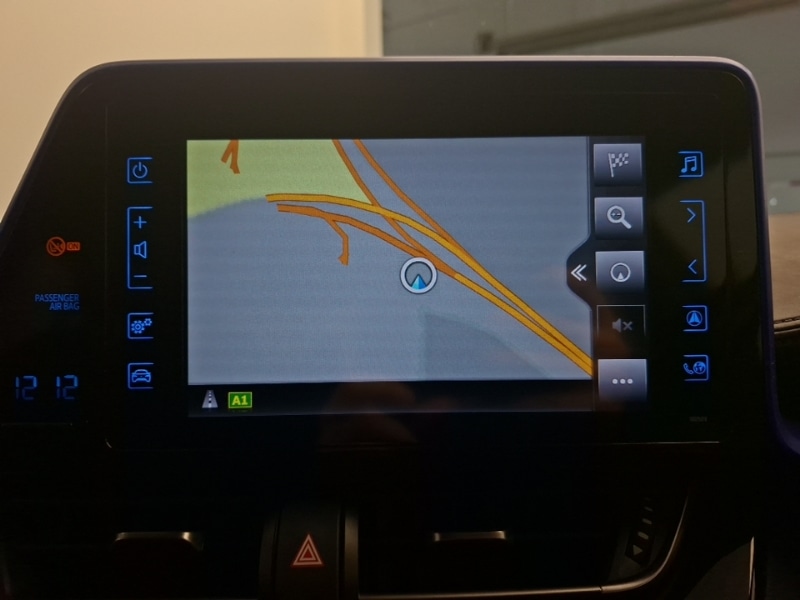 Used Toyota C-HR 2017 for sale - 77988008: Photo 15