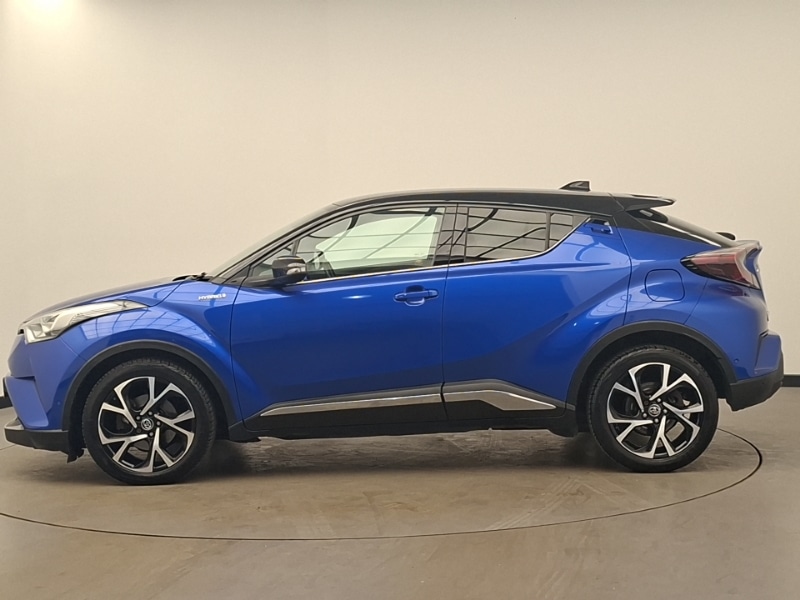 Used Toyota C-HR 2017 for sale - 77988008: Photo 4