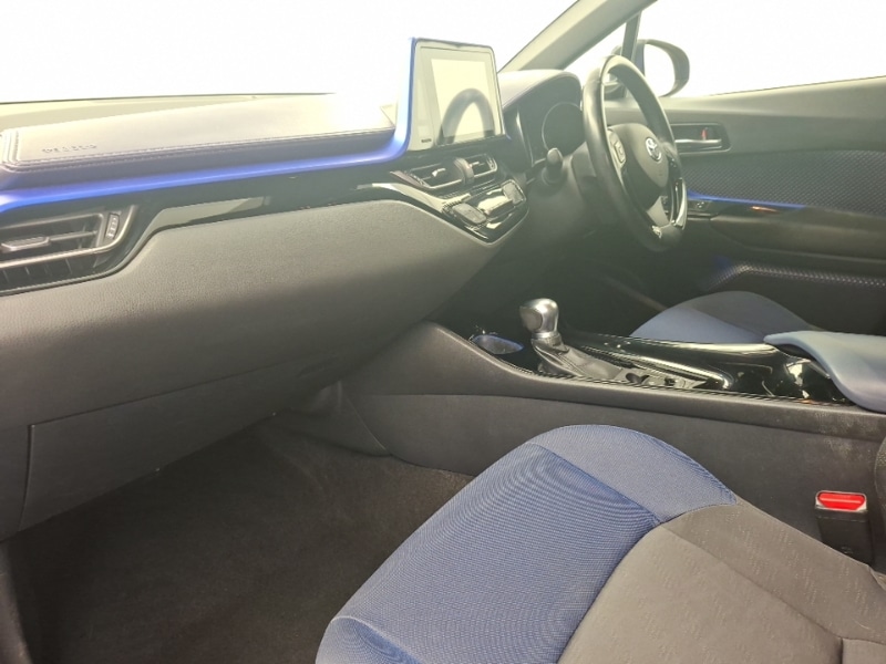 Used Toyota C-HR 2017 for sale - 77988008: Photo 5