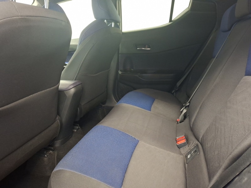 Used Toyota C-HR 2017 for sale - 77988008: Photo 6