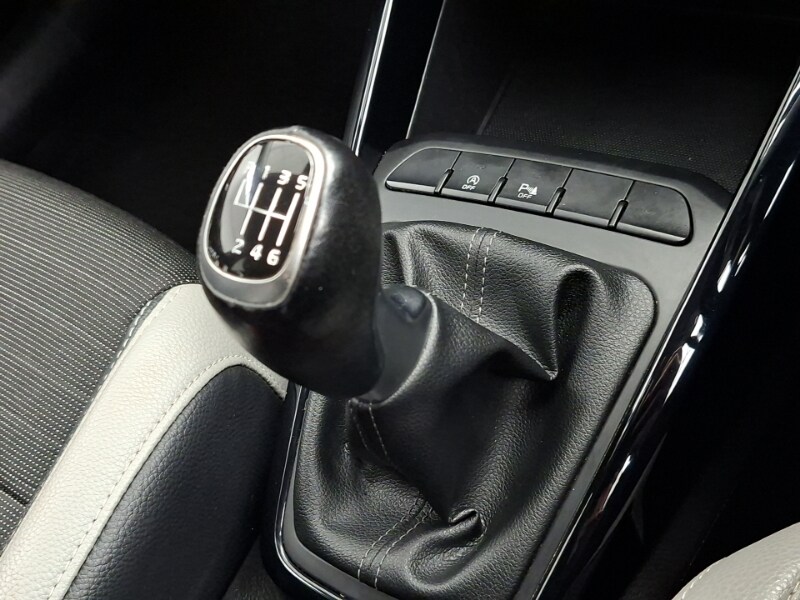 Used Kia Stonic 2019 for sale - 77573242: Photo 14