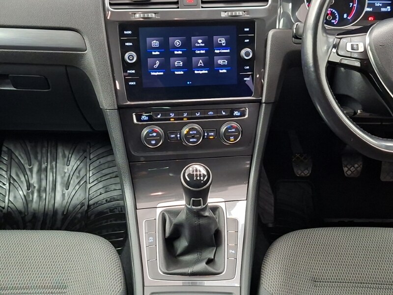 Used Volkswagen Golf 2019 for sale - 77731271: Photo 10