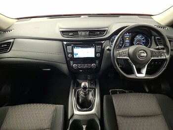 Used Nissan X-Trail 2018 for sale - 78312204: Photo