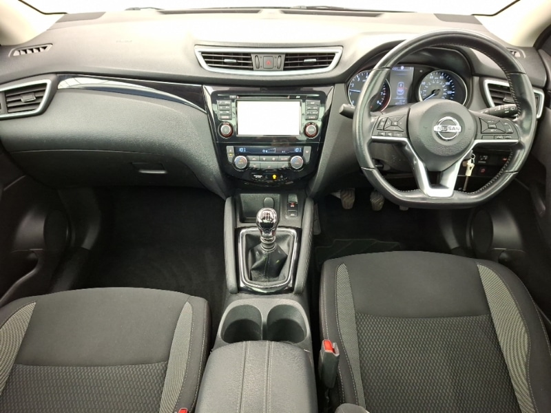 Used Nissan Qashqai 2018 for sale - 77579956: Photo 2