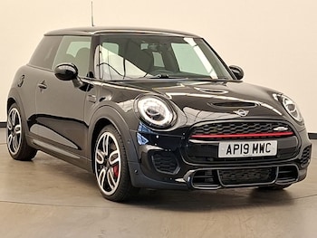 MINI Hatch feature image