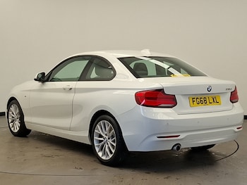 Used BMW 2 Series 2018 for sale - 79131099: Photo