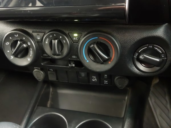 Used Toyota Hilux 2022 for sale - 76281994: Photo 13