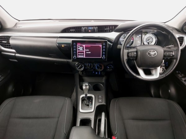 Used Toyota Hilux 2022 for sale - 76281994: Photo 2