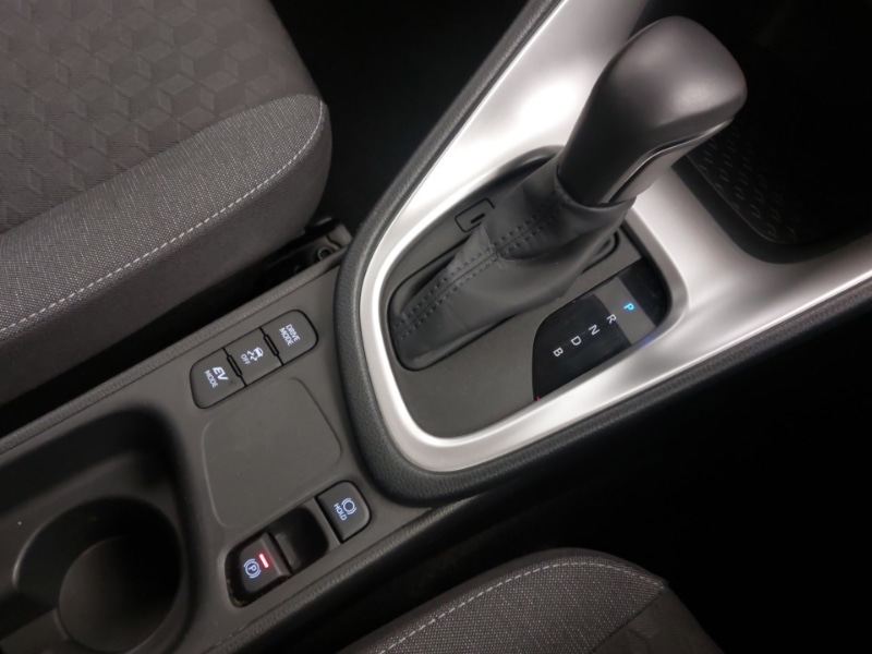 Used Toyota Yaris 2022 for sale - 76301785: Photo 12