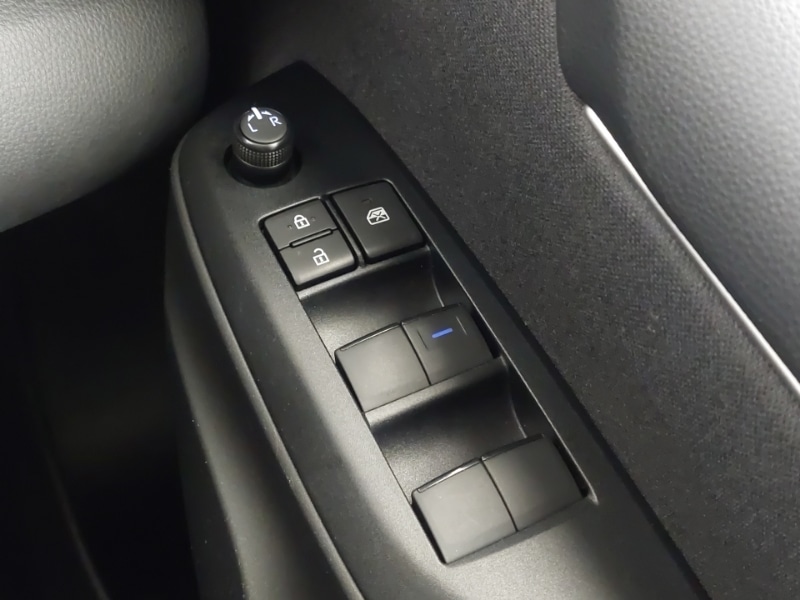 Used Toyota Yaris 2022 for sale - 76301785: Photo 18