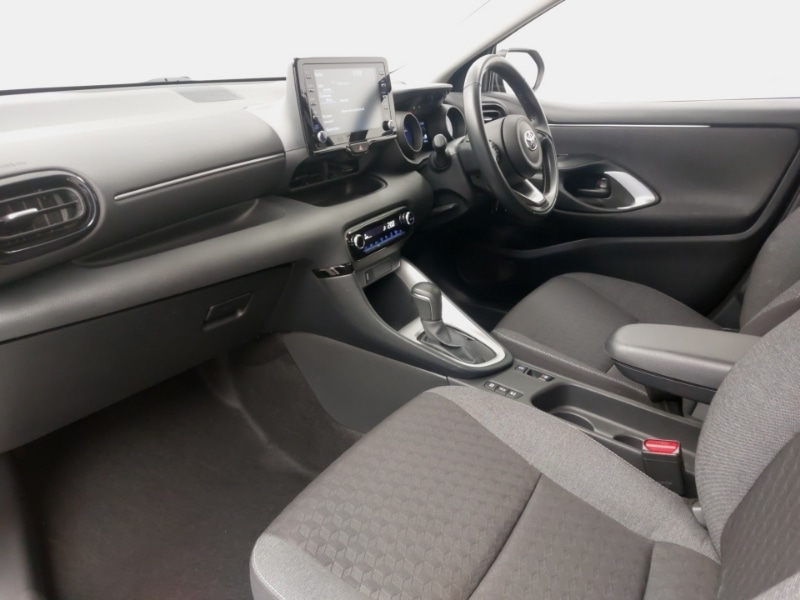 Used Toyota Yaris 2022 for sale - 76301785: Photo 5