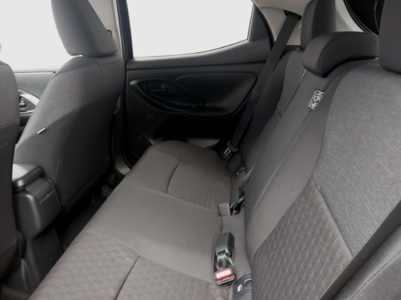 Used Toyota Yaris 2022 for sale - 76301785: Photo 6