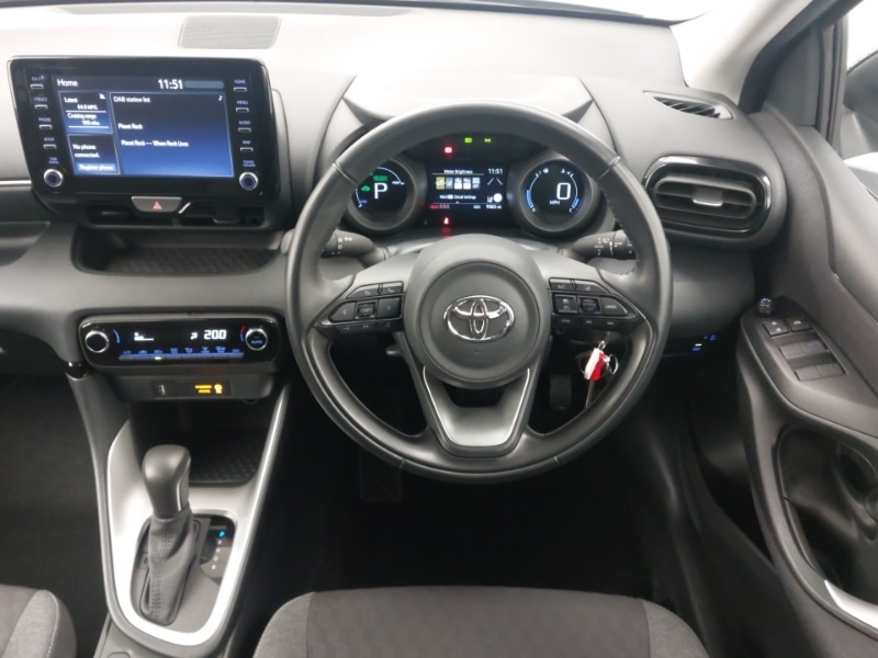 Used Toyota Yaris 2022 for sale - 76301785: Photo 7