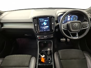 Used Volvo XC40 2022 for sale - 78572426: Photo
