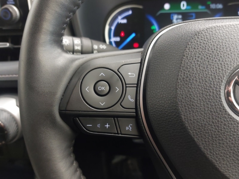 Used Toyota RAV4 2022 for sale - 76070999: Photo 17