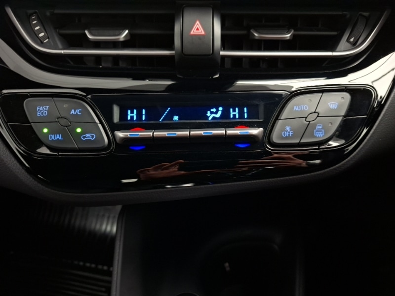 Used Toyota C-HR 2023 for sale - 78033180: Photo 14