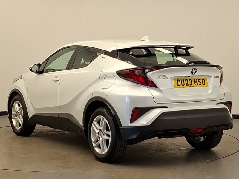 Used Toyota C-HR 2023 for sale - 78033180: Photo 3