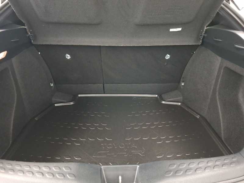 Used Toyota C-HR 2023 for sale - 78033180: Photo 8