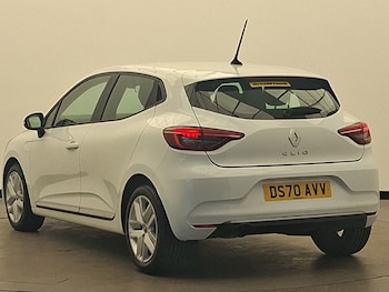 Used Renault Clio 2020 for sale - 77947519: Photo