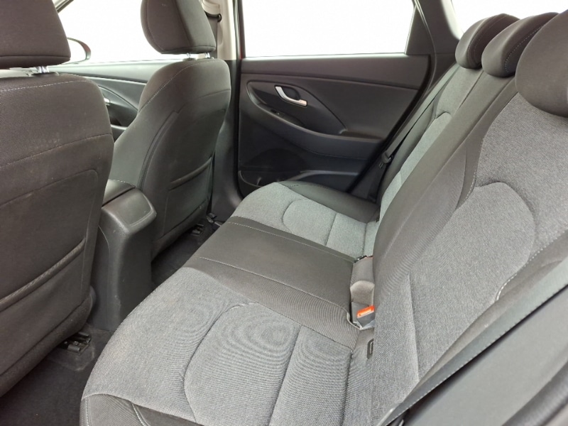 Used Hyundai i30 2023 for sale - 77682467: Photo 6