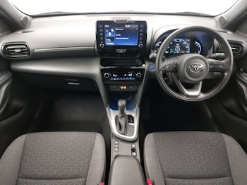 Used Toyota Yaris Cross 2022 for sale - 76749131: Photo