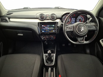 Used Suzuki Swift 2018 for sale - 78803725: Photo
