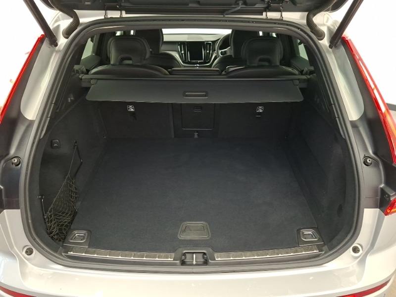 Used Volvo XC60 2024 for sale - 77908112: Photo 8