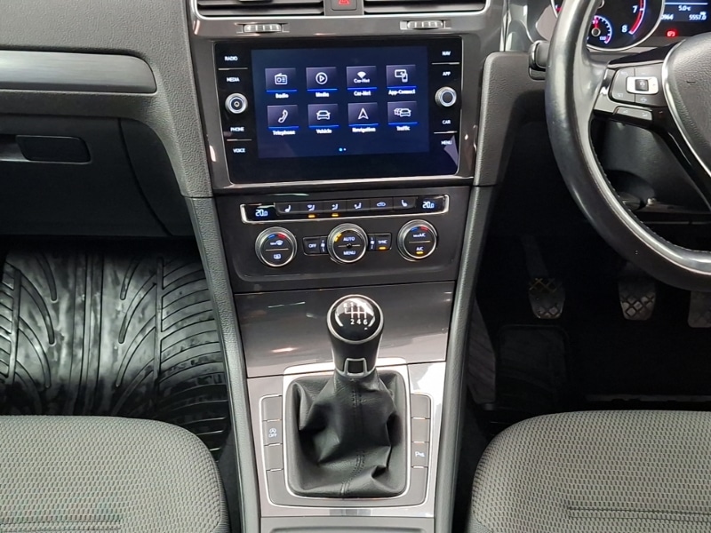 Used Volkswagen Golf 2019 for sale - 77947493: Photo 10