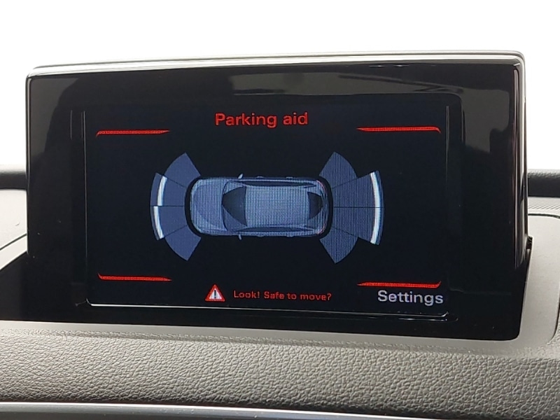 Used Audi Q3 2018 for sale - 76970324: Photo 11