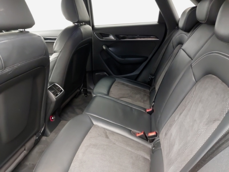 Used Audi Q3 2018 for sale - 76970324: Photo 6