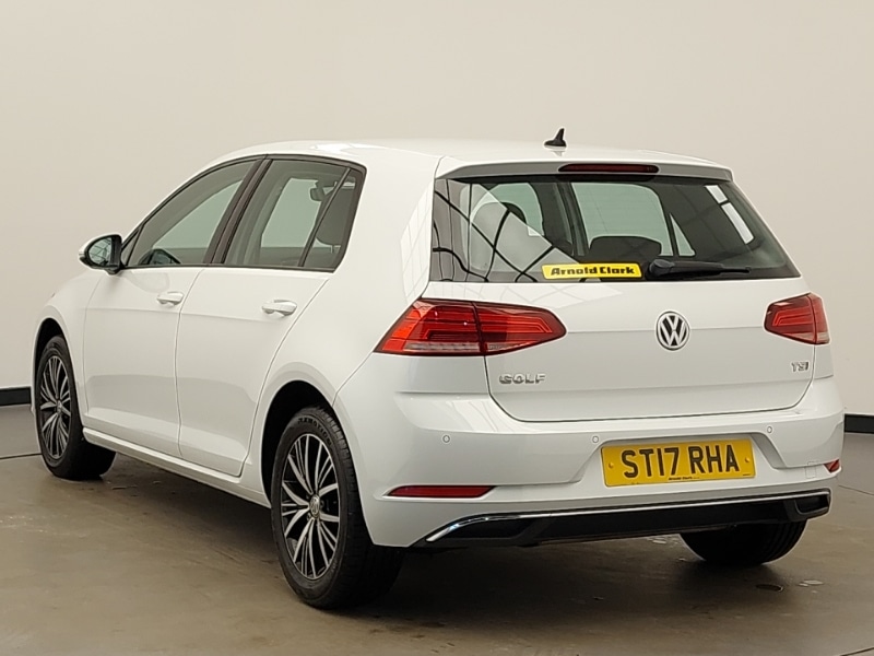 Used Volkswagen Golf 2017 for sale - 76683603: Photo 3