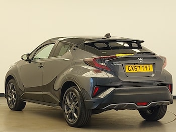 Used Toyota C-HR 2017 for sale - 75780204: Photo