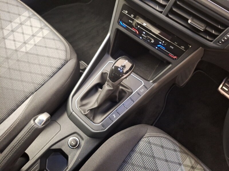 Used Volkswagen Polo 2024 for sale - 76683579: Photo 11