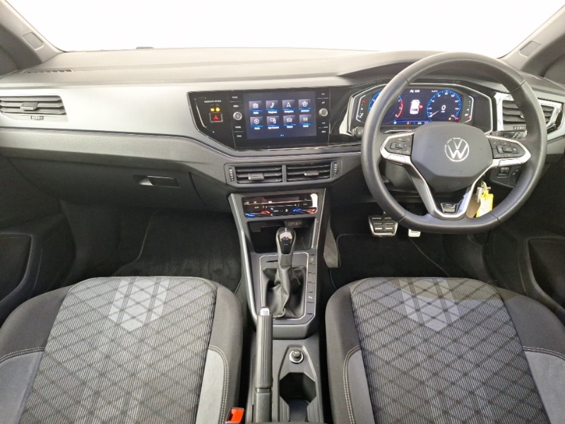 Used Volkswagen Polo 2024 for sale - 76683579: Photo 2