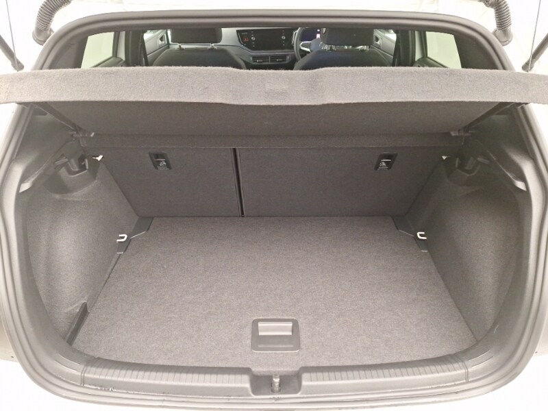 Used Volkswagen Polo 2024 for sale - 76683579: Photo 8