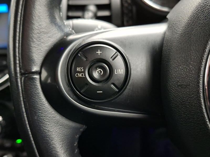 Used MINI Hatch 2019 for sale - 77750546: Photo 16