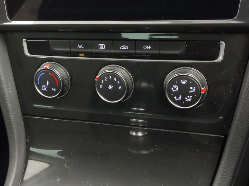 Used Volkswagen Golf 2019 for sale - 76054558: Photo 13