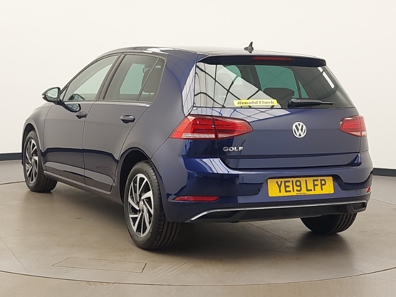 Used Volkswagen Golf 2019 for sale - 76054558: Photo 3