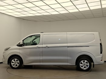 Used Ford Transit Custom 2024 for sale - 79586605: Photo