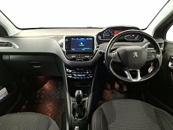 Used Peugeot 208 2019 for sale - 78506480: Photo