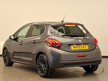 Used Peugeot 208 2019 for sale - 78506480: Photo