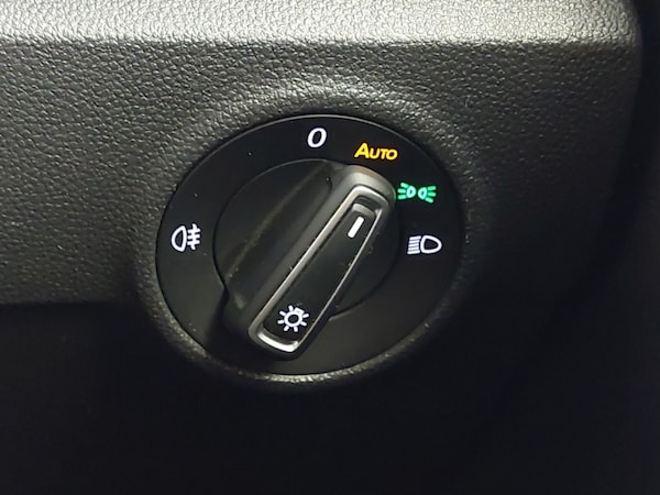 Used Volkswagen T-Roc 2020 for sale - 75663666: Photo 18