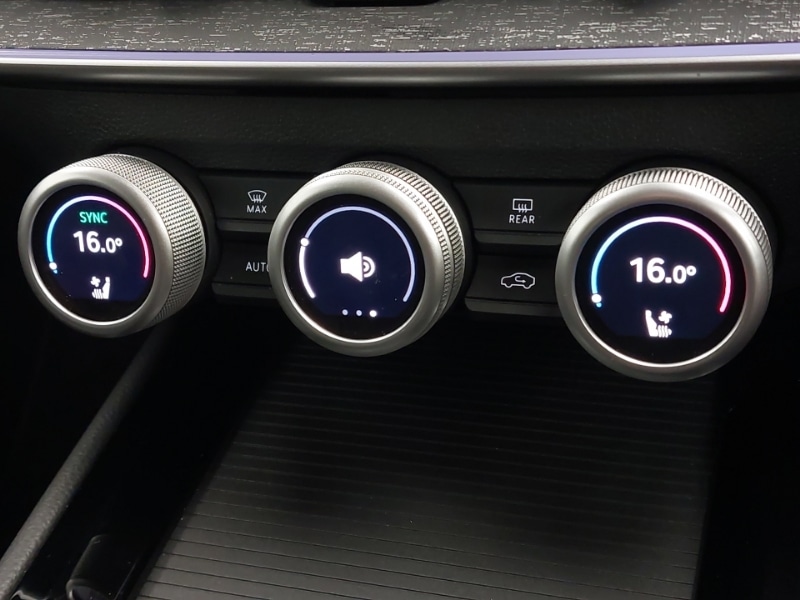 Used Skoda Superb 2024 for sale - 76120999: Photo 12