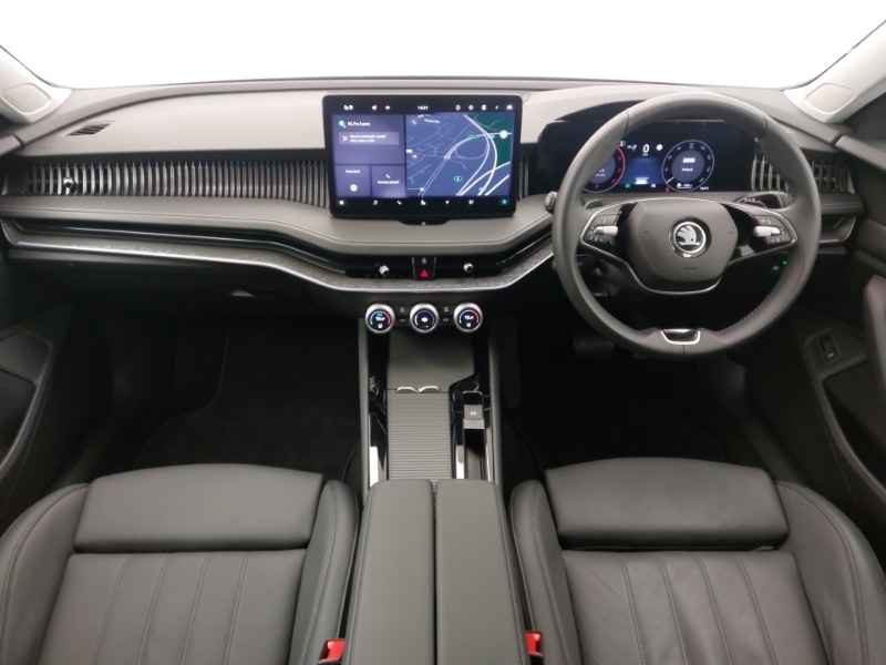 Used Skoda Superb 2024 for sale - 76120999: Photo 2