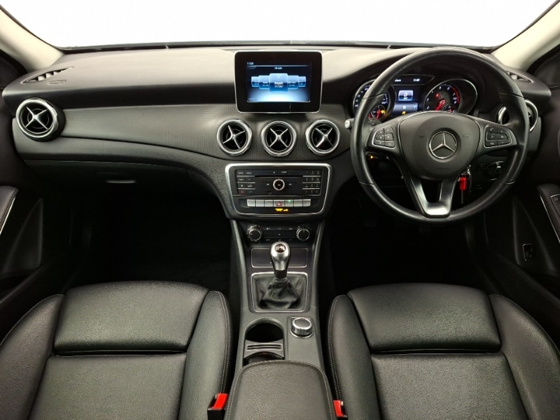 Used Mercedes-Benz GLA 2019 for sale - 77921946: Photo 2