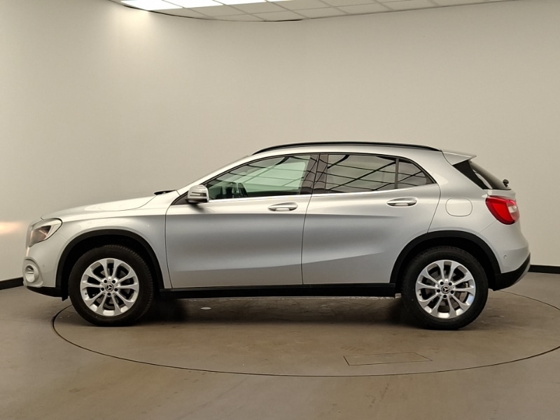 Used Mercedes-Benz GLA 2019 for sale - 77921946: Photo 4
