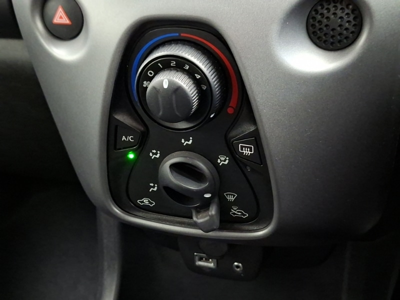 Used Toyota AYGO 2021 for sale - 77278139: Photo 13